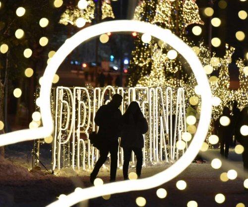 Komuna e Prishtinës shpenzon rreth 100 mijë euro për dekorimin e kryeqytetit për festat e fundvitit