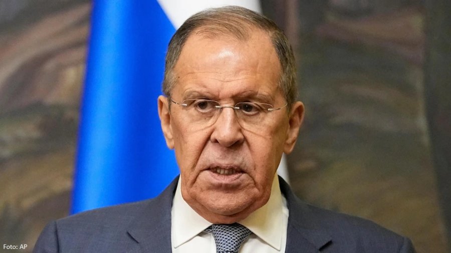 Lavrov: Rusia është e gatshme të komunikojë me SHBA-në për Ballkanin