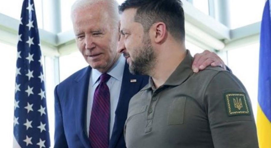 Bideni do të shpallë nesër paketë të rëndësishme të ndihmës ushtarake për Ukrainën