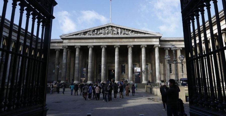 Muzeu Britanik kërkon ndihmë për të gjetur objektet e vjedhura