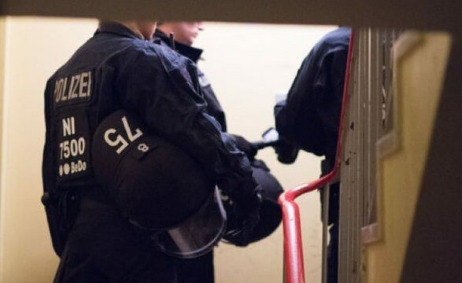 Gjermani: I ikën Policisë “nga duart” shqiptari që duhej të dëbohej