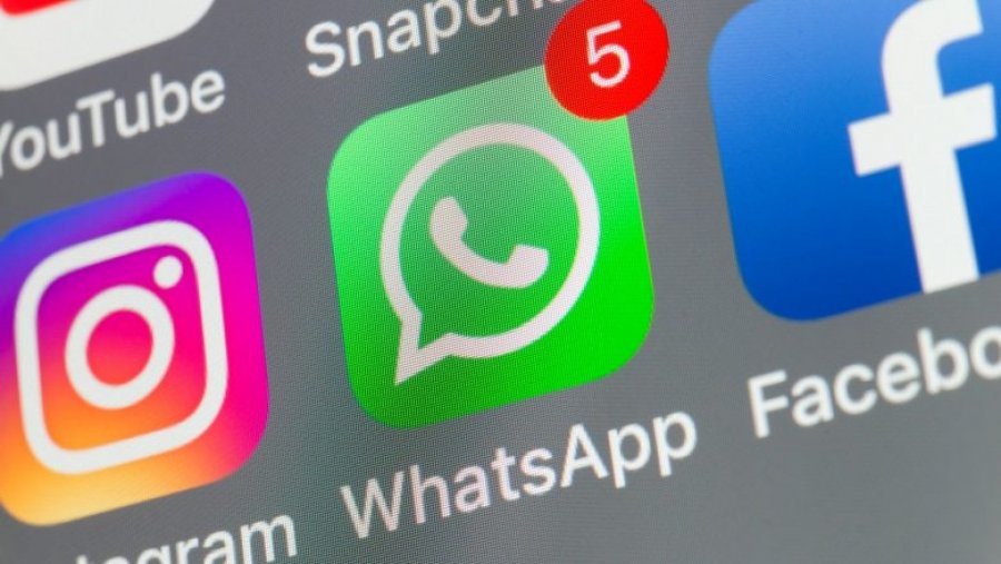 Kritika ndaj Meta pasi uli moshën minimale për të përdorur WhatsApp nga 16 në 13 vjeç