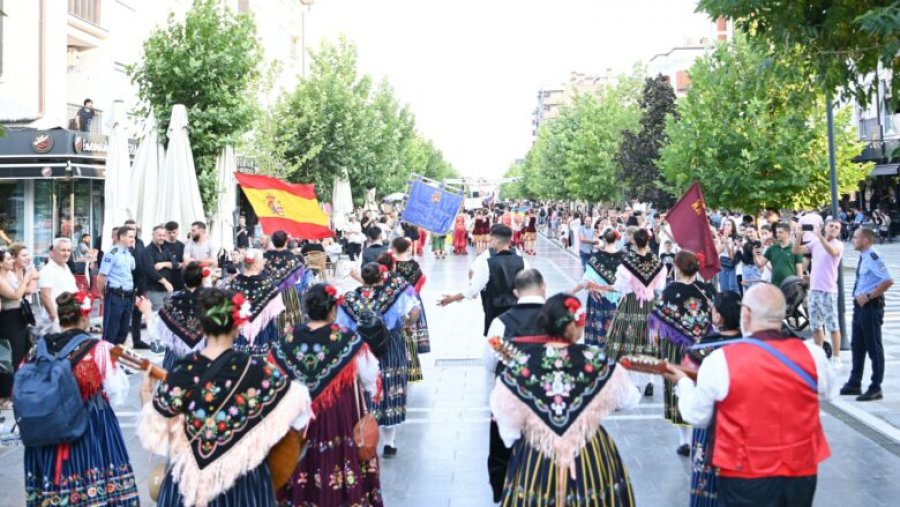 Festivali “Newborn Kosova” me një performancë të jashtëzakonshme në Podujevë