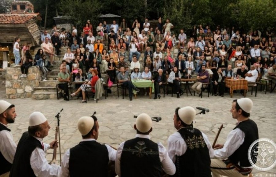 “EtnoFest” vazhdon aktivitetin kulturor