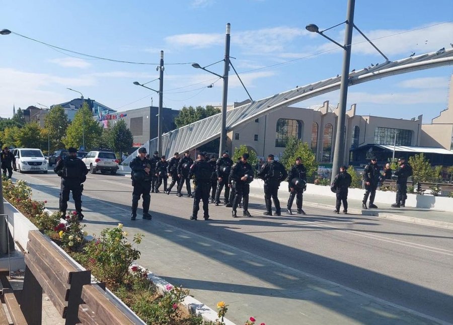 Ramadani: KFOR-i kundër Qeverisë, fitore spektakolare e Serbisë!