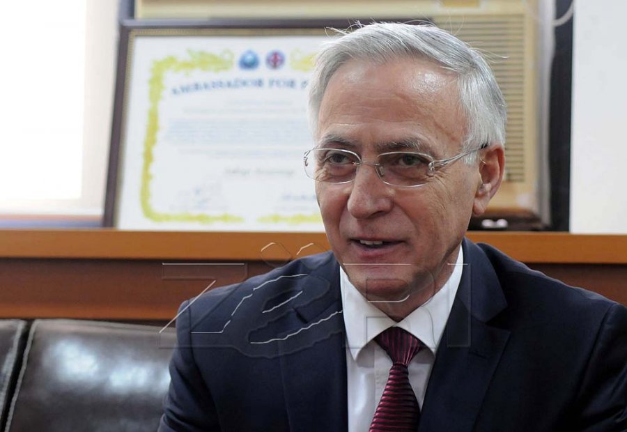 Shukri Buja propozon Jakup Krasniqin për president të Kosovës