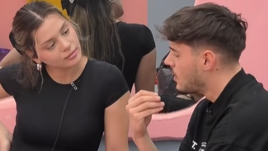 Leo i kërkon Lelës që lidhjen ta vazhdojnë jashtë shtëpisë së Big Brother