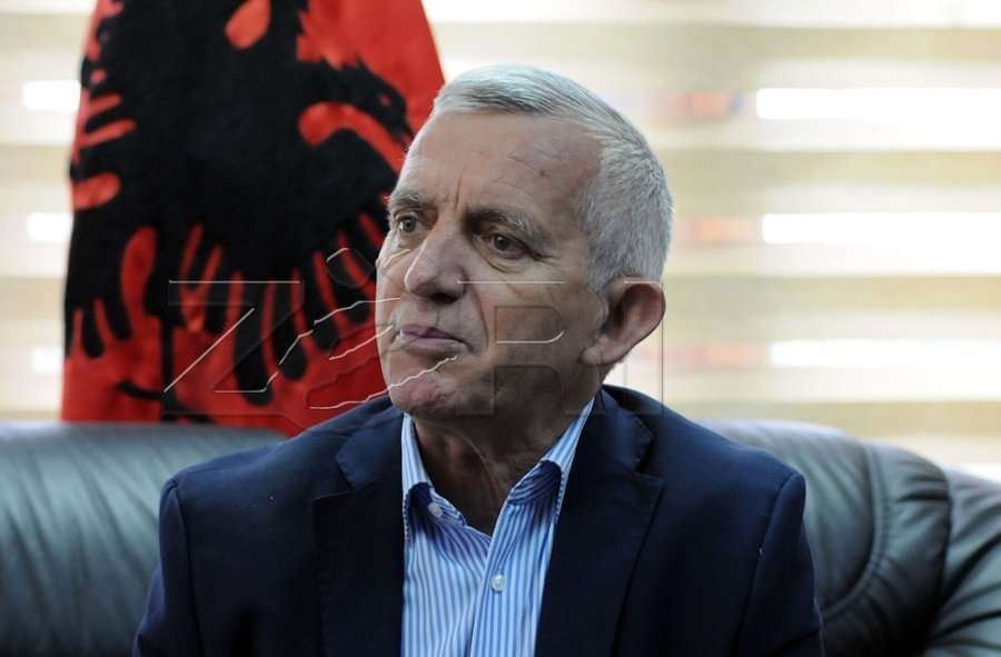 Ish-ambasadori, Minxhozi shpallet “Qytetar Nderi” në Gjilan