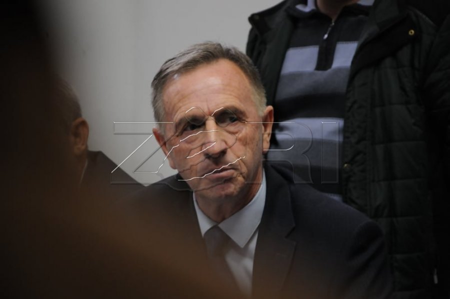 Azemi për premtimet e politikanëve për rritje të pagave: Fushatat janë humor, nuk janë realizuese