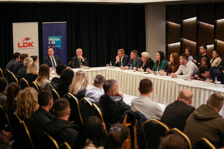 Abdixhiku për Qeverinë “Kurti”: Janë përplot urrejtje, propagandë, e punë askund