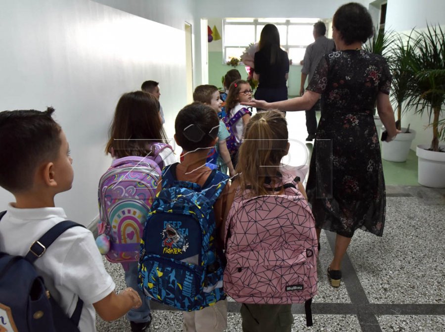 Jasharaj: Profesioni i mësimdhënies gjithnjë e më pak i dëshiruar, shkak pagat dhe kushtet e rënda