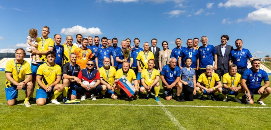 Pak orë para nisjes së “Euro 2024”, ministrat kosovarë i mposhtin diplomatët në ndeshje miqësore