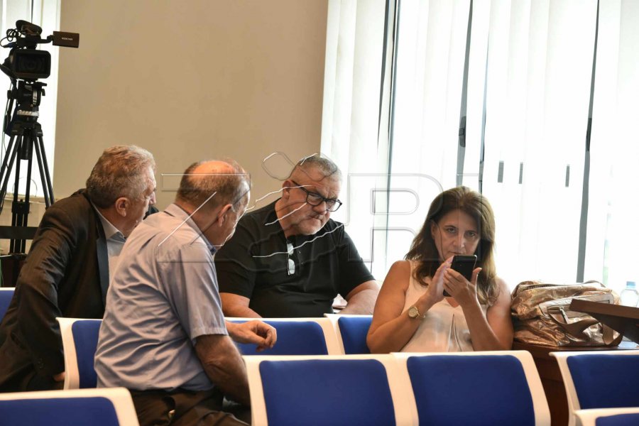 Lista Serbe rikthehet në Kuvendin e Kosovës