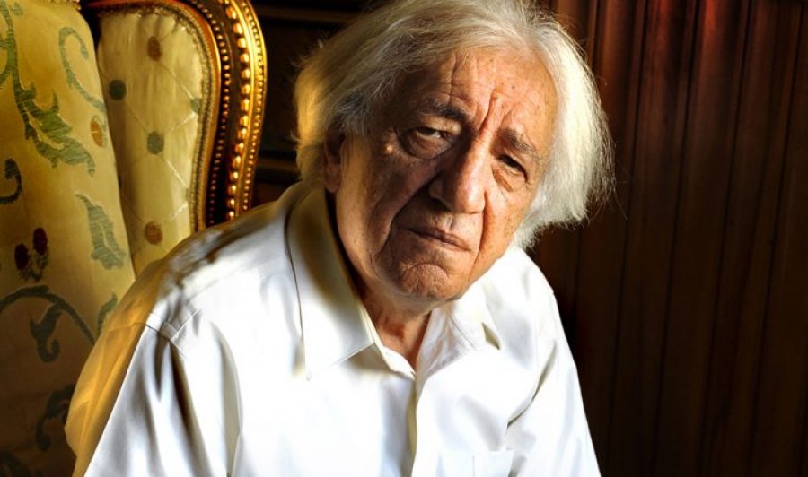 “Mos ma kujto”, një ndër poezitë më të bukura të Dritëro Agollit