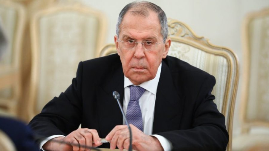 Lavrovi kritikon perëndimin për prishjen e dialogut Trump-Putin