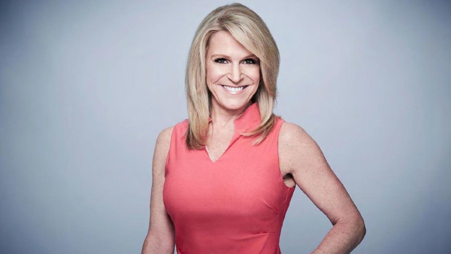 Vdes moderatorja e njohur e CNN-it, Alice Stewart