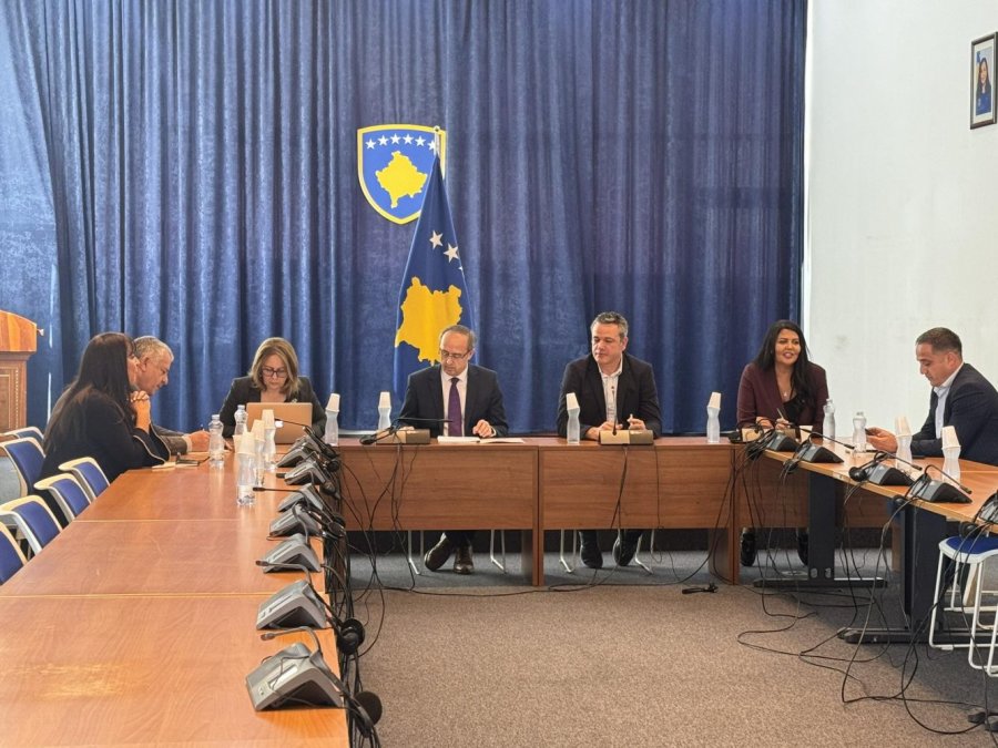 LDK: Qytetarët paguan 33% më shumë tatim gjatë vitit 2023 sesa viteve të tjera