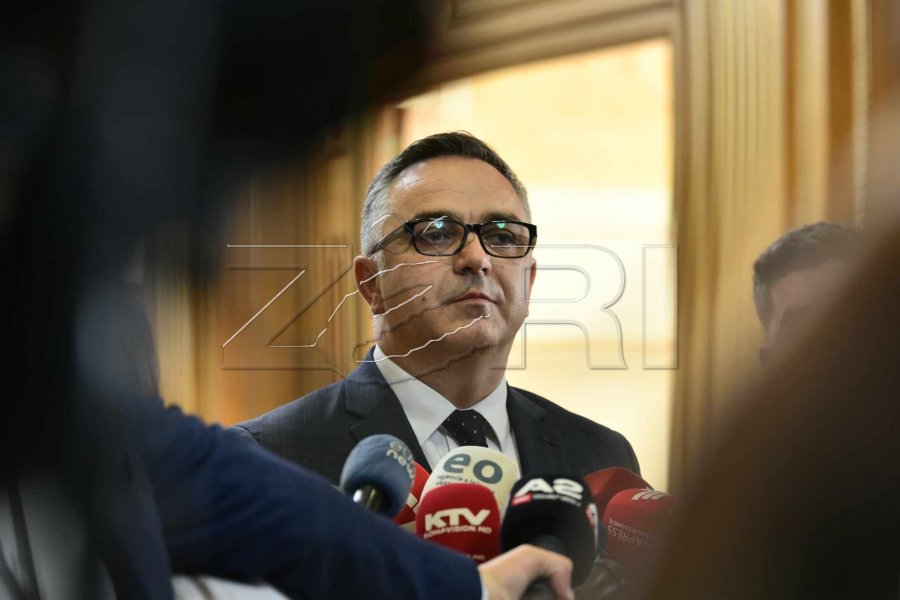 Tahiri: Tri ligjet do ta godasin demokracinë dhe zërin e lirë