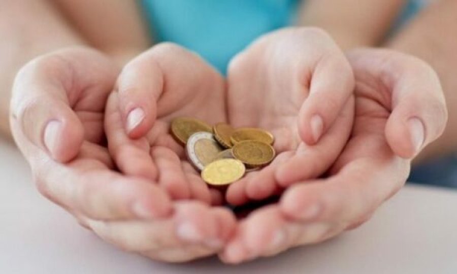 Mbi 405 mijë fëmijë përfituan shtesa në maj, u shpenzuar rreth 15 milionë euro