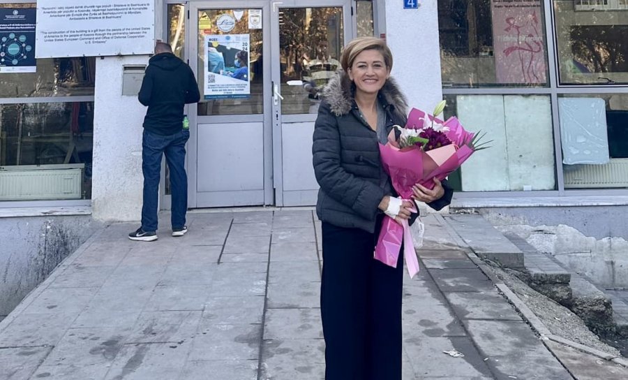 Kusari-Lila operohet pasi u diagnostikua me kancer të gjirit