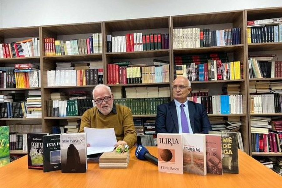 Ora e Shkrimtarit me Binak Kelmendin u mbajt në Gjimnazin “Xhevdet Doda” të Prishtinës