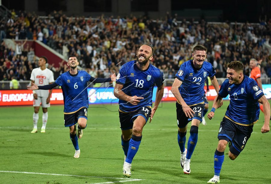 Kosovë Zvicër  çka thonë rregullat e UEFA s e FIFA s kur bie shi i madh si ky sot 