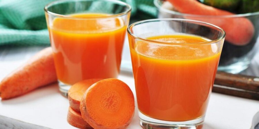 Lëngu i karotave me portokall, fuqia e vlerave