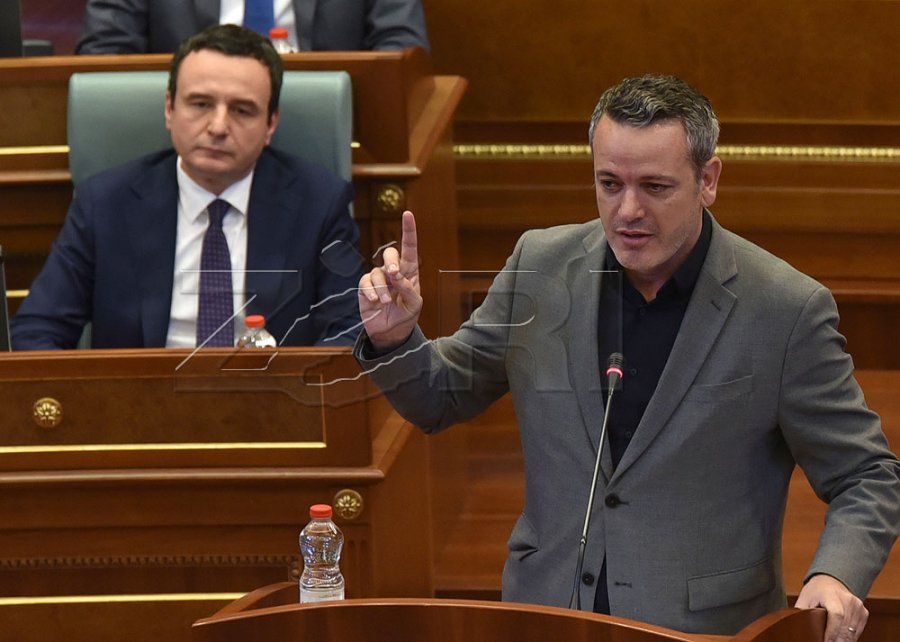 Gashi: LVV-ja po ndërhyn vazhdimisht në AKI