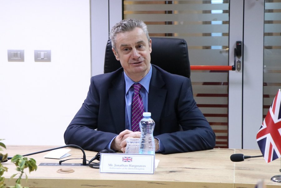 Ambasadori britanik: Asociacioni do të zgjidhte shumë çështje të rëndësishme