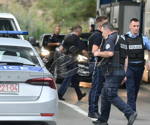 Arrestohet polici i Serbisë në Jarinje, i konfiskohet municion dhe afro 10 mijë euro