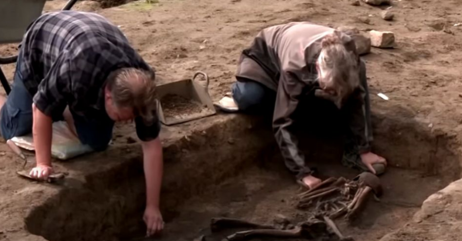 Arkeologët danezë zbuluan pesëdhjetë skelete nga epoka e vikingëve