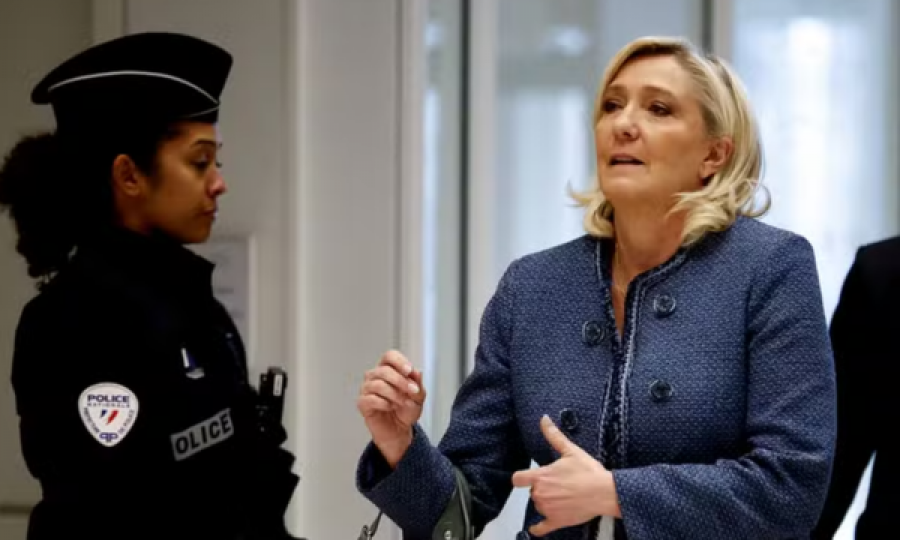 Sondazhi pas dënimit me burg, 49% e francezëve duan që Marine Le Pen të kandidojë për presidente