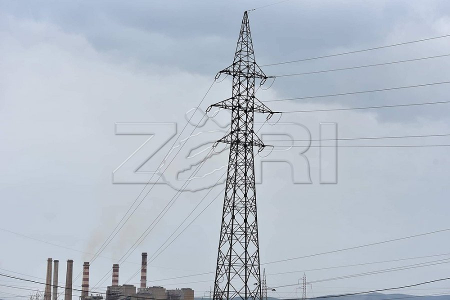 Shahini: ZRRE-ja duhet të lejojë bizneset të blejnë energjinë nga KEK-u, ndryshe do të rriten të gjitha çmimet në vend