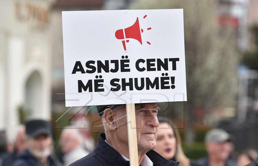 Rizvanolli kërkon informata shtesë nga ZRRE-ja për faktorët që ndikuan në rritjen e çmimit të rrymës