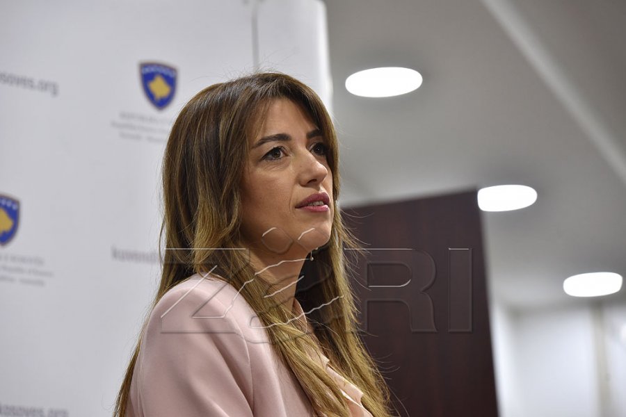 Haxhiu: Ose e bëjmë qeverinë ne, ose shkojmë në zgjedhje