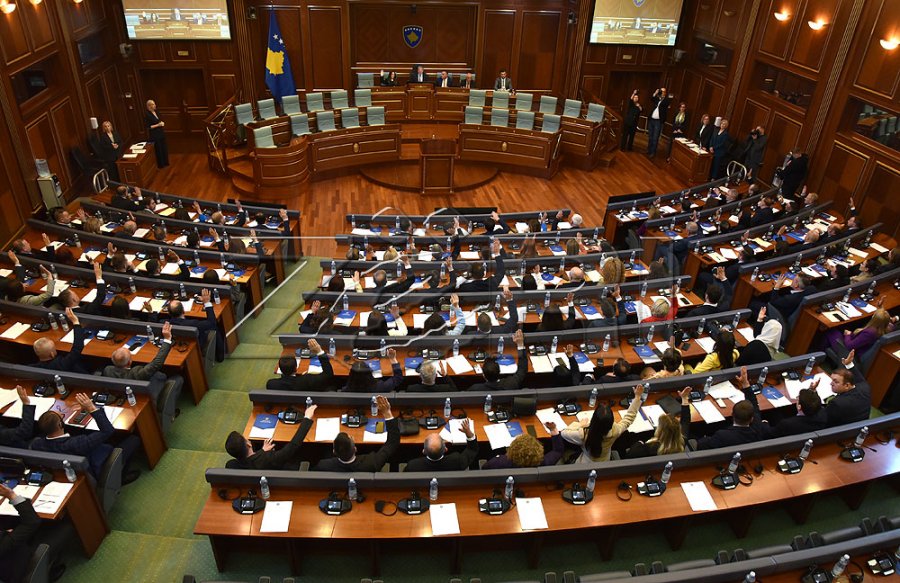 Formohet Komisioni për verifikim të kuorumit dhe mandateve të deputetëve