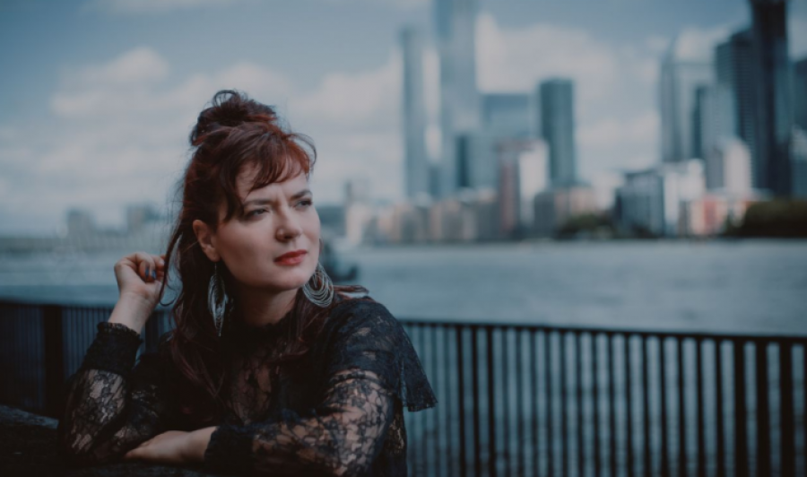 Këngëtarja dhe kompozitorja Elina Duni merr Çmimin Zviceran të Xhazit 2025