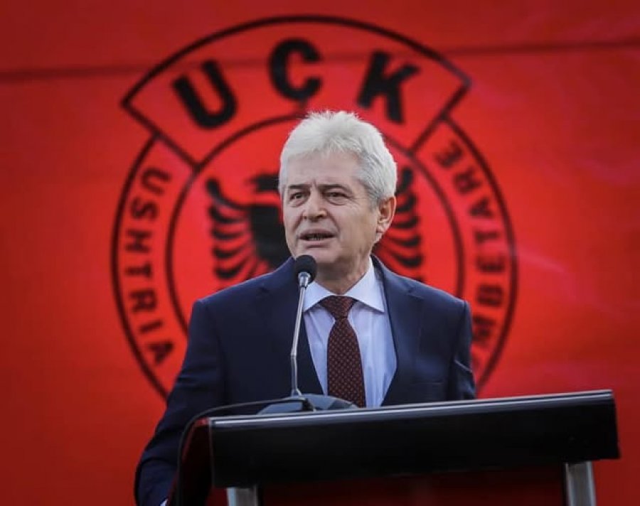 Ali Ahmeti mbështet protestën për ish-krerët: Lufta e UÇK-së ishte e drejtë dhe e duhur