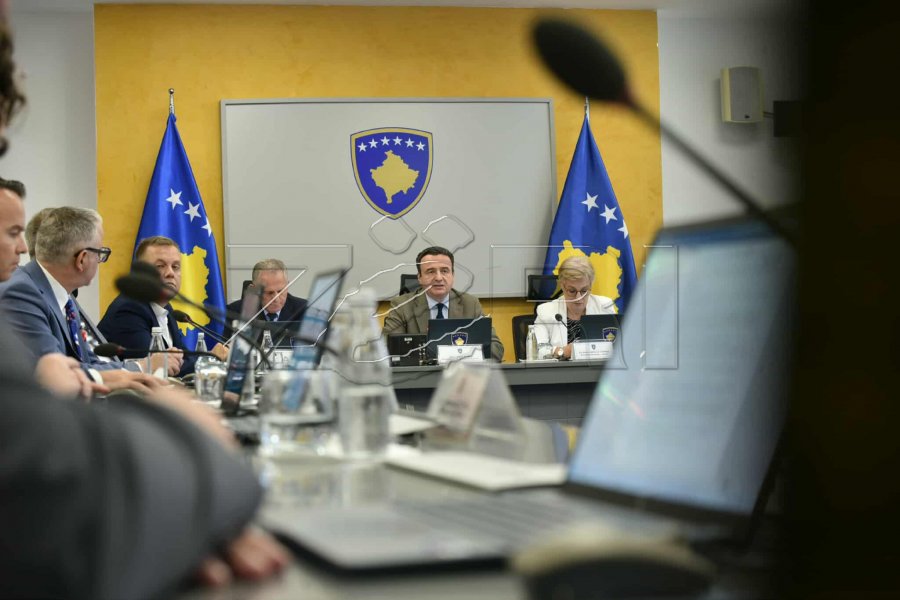 Këto janë vendimet që u morën sot në mbledhjen e Qeverisë në detyrë