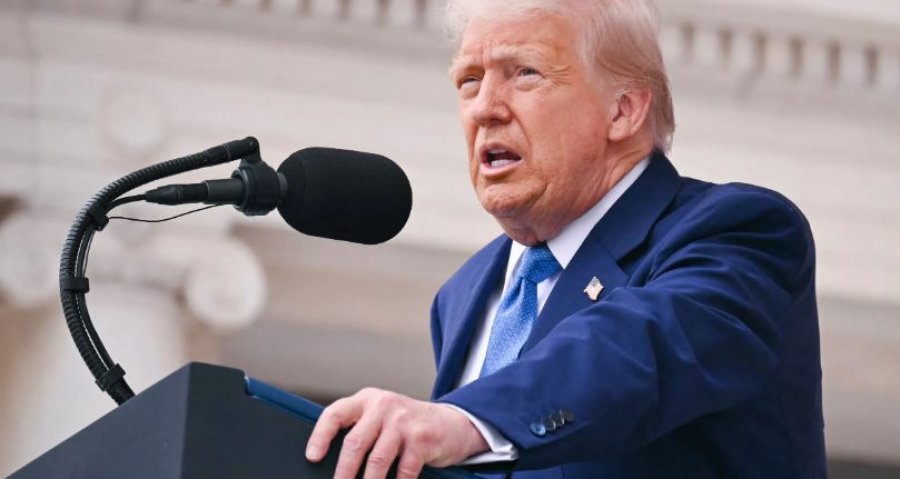 Trumpi i pakënaqur, kërkon shkarkimin e zyrtares së Punës për manipulim shifrash