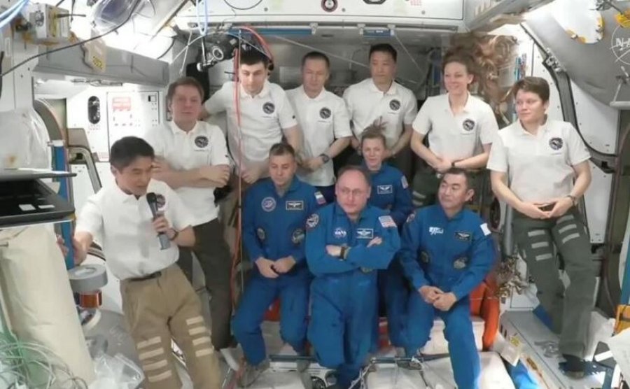 SpaceX i dërgon katër astronautë në Stacionin Hapësinor për 15 orë
