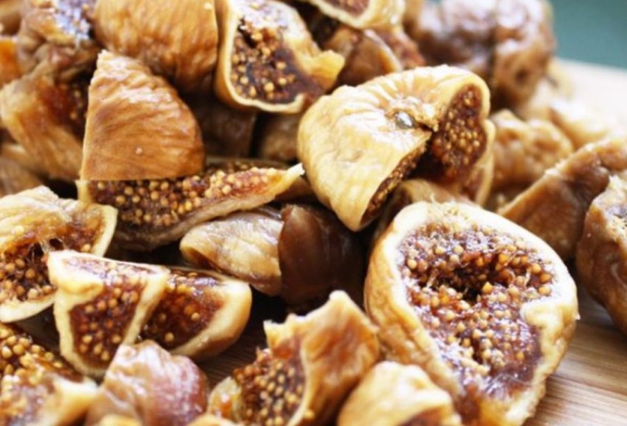 Fiqtë e freskët, zbuloni pse duhen konsumuar herët në mëngjes