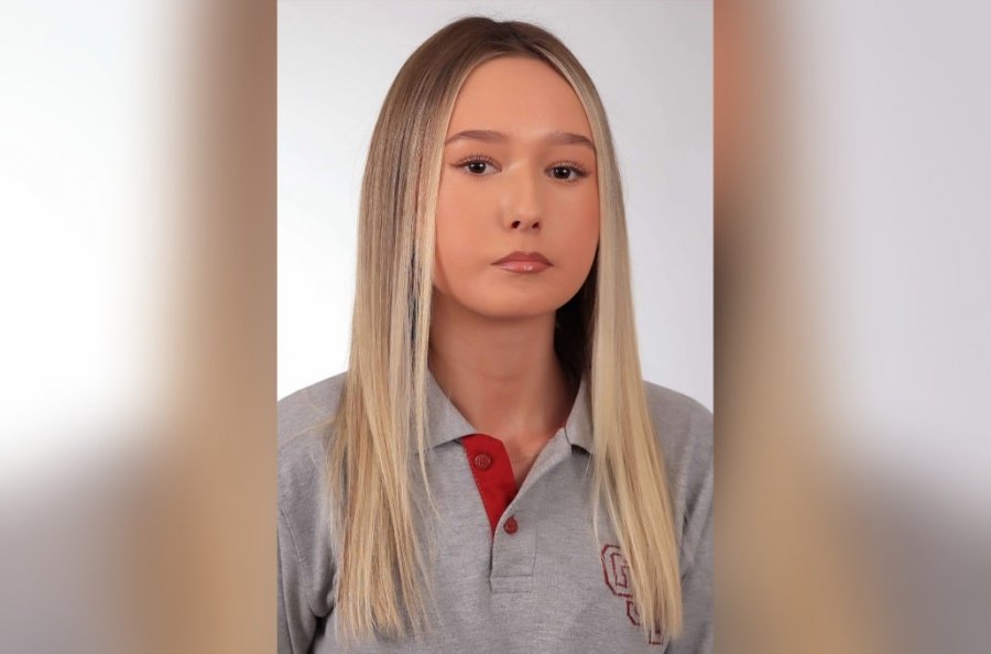 Vdes maturantja nga Prizreni