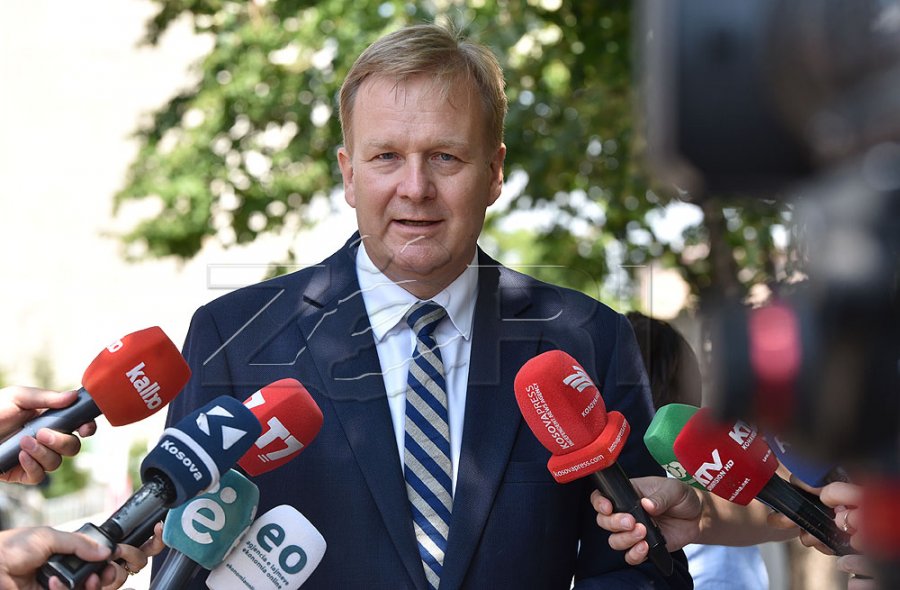 Sorenseni i quan të “rregullta” takimet me Osmanin e Kurtin, nuk jep detaje