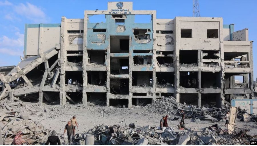 Mbi 35 palestinezë vriten duke kërkuar ushqim në Gazë