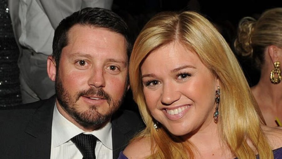 ndahet-nga-jeta-ish-bashkeshorti-i-artistes-kelly-clarkson-pas-betejes-me-semundjen-e-rende