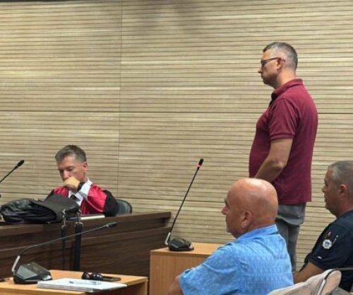 Popoviqi pranon të dënohet me 6 muaj burgim - ose 3 mijë euro gjobë dhe dëbim dyvjeçar nga Kosova