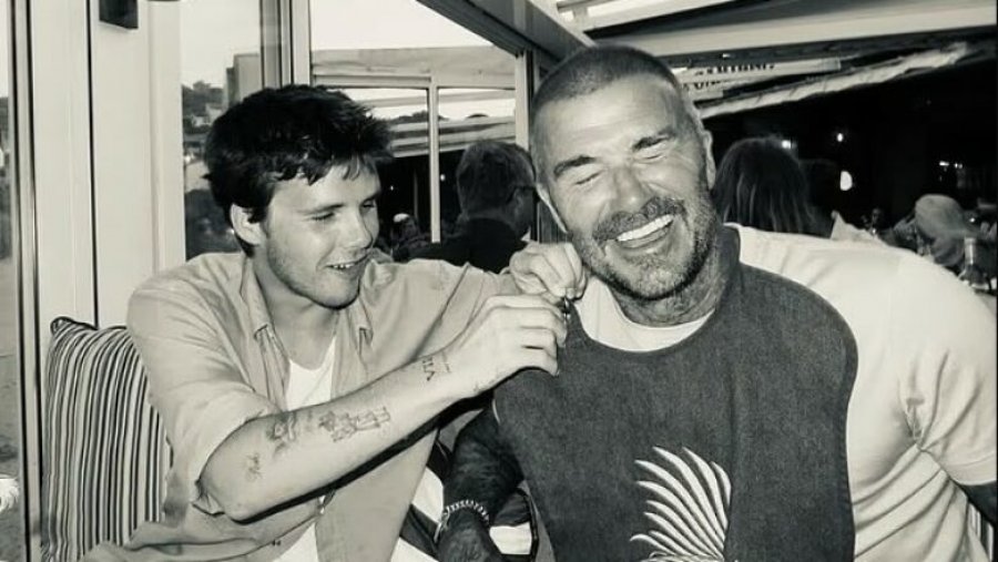 David Beckham kalon momente të gëzuara me të birin Cruz në St Tropez