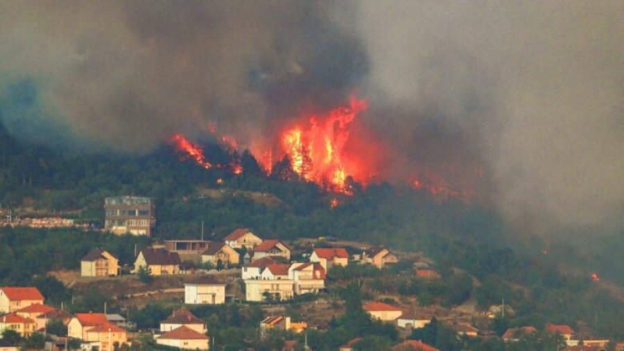 Policia jep detaje për zjarrin në Kçiq, u dogjën edhe shtëpi [video]