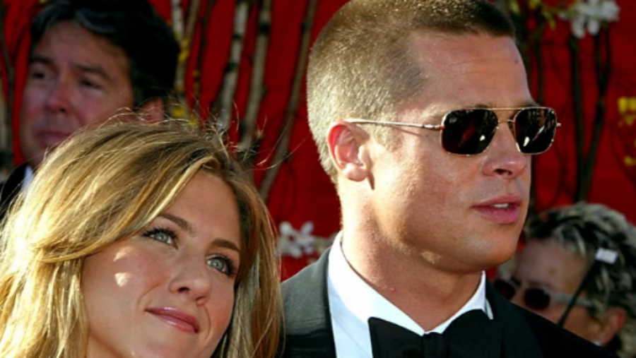 Jennifer Aniston zbulon se si u ndje pasi u tradhtua nga Brad Pitt